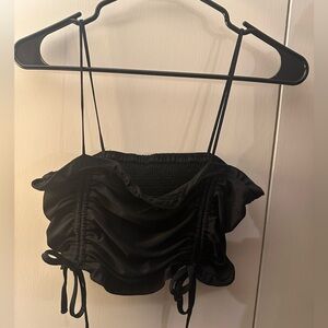Tie crop top